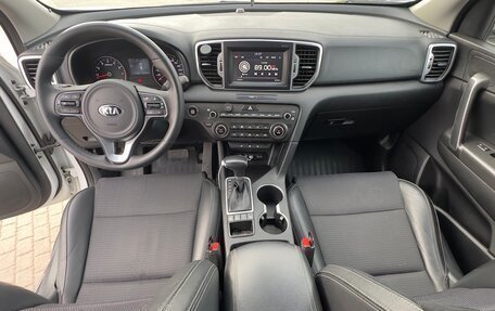 KIA Sportage IV рестайлинг, 2018 год, 1 950 000 рублей, 11 фотография