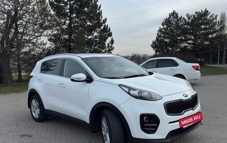 KIA Sportage IV рестайлинг, 2018 год, 1 950 000 рублей, 3 фотография