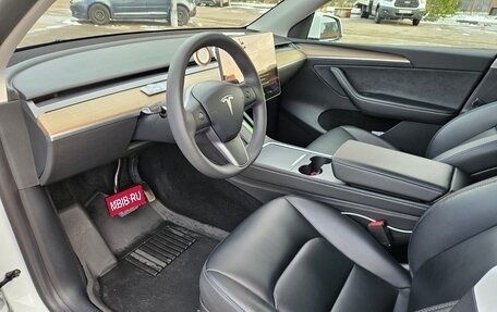 Tesla Model Y I, 2022 год, 3 550 000 рублей, 6 фотография