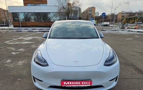 Tesla Model Y I, 2022 год, 3 550 000 рублей, 3 фотография