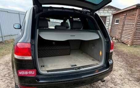 Volkswagen Touareg III, 2003 год, 1 300 000 рублей, 13 фотография