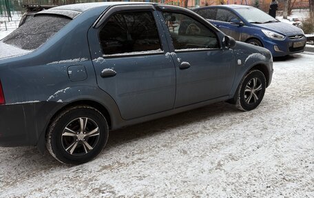 Renault Logan I, 2013 год, 700 000 рублей, 3 фотография
