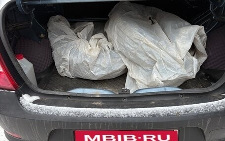 Renault Logan I, 2013 год, 700 000 рублей, 6 фотография