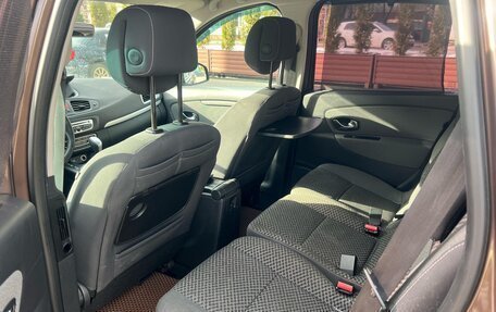 Renault Scenic III, 2011 год, 680 000 рублей, 12 фотография