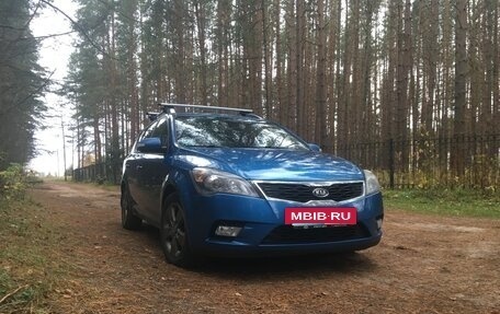 KIA cee'd I рестайлинг, 2011 год, 650 000 рублей, 2 фотография