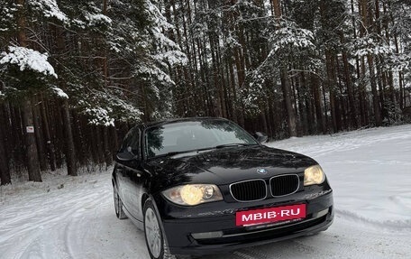 BMW 1 серия, 2011 год, 990 000 рублей, 3 фотография