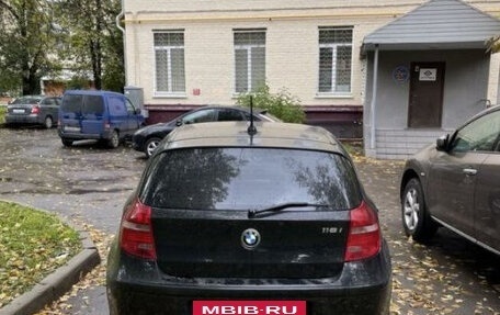 BMW 1 серия, 2011 год, 990 000 рублей, 20 фотография