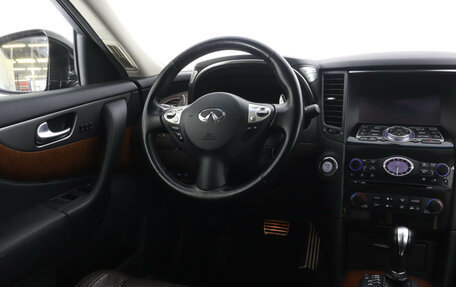 Infiniti QX70, 2017 год, 3 269 000 рублей, 13 фотография