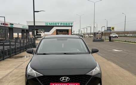 Hyundai Solaris II рестайлинг, 2020 год, 1 120 000 рублей, 2 фотография