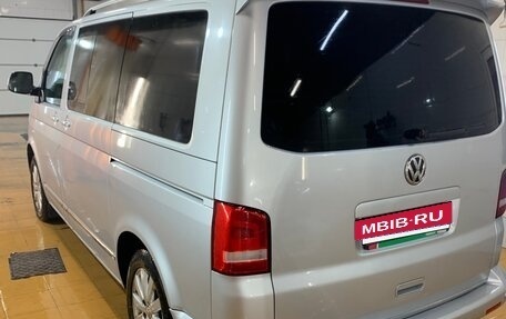 Volkswagen Multivan T5, 2010 год, 1 980 000 рублей, 4 фотография