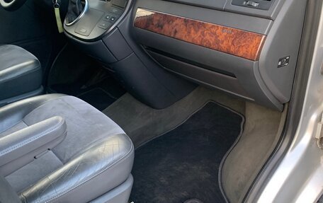 Volkswagen Multivan T5, 2010 год, 1 980 000 рублей, 19 фотография