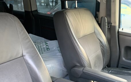 Volkswagen Multivan T5, 2010 год, 1 980 000 рублей, 21 фотография