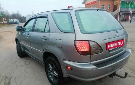 Lexus RX IV рестайлинг, 2000 год, 600 000 рублей, 5 фотография