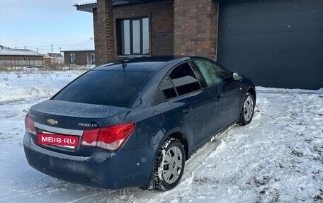 Chevrolet Cruze II, 2011 год, 585 000 рублей, 6 фотография