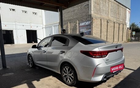 KIA Rio IV, 2021 год, 1 850 000 рублей, 3 фотография