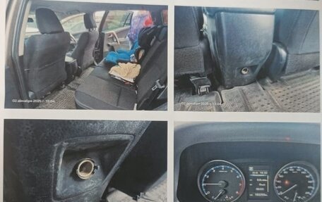 Toyota RAV4, 2018 год, 2 170 000 рублей, 3 фотография