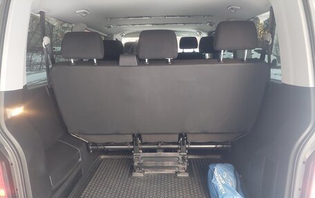 Volkswagen Caravelle T6 рестайлинг, 2016 год, 2 535 000 рублей, 22 фотография