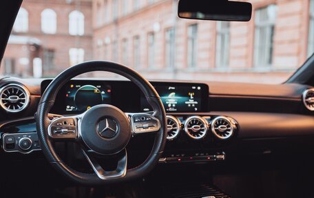 Mercedes-Benz CLA, 2020 год, 3 290 000 рублей, 8 фотография