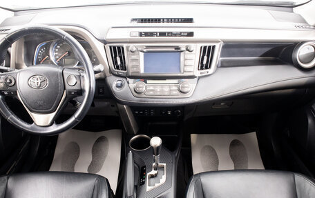 Toyota RAV4, 2014 год, 2 399 000 рублей, 11 фотография