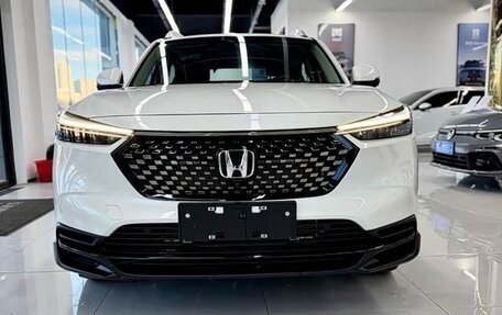 Honda Vezel, 2023 год, 2 050 000 рублей, 2 фотография