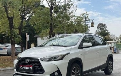 Toyota Yaris XP150 рестайлинг, 2022 год, 995 000 рублей, 1 фотография