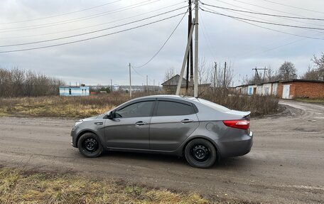 KIA Rio III рестайлинг, 2013 год, 950 000 рублей, 2 фотография