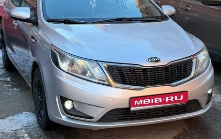 KIA Rio III рестайлинг, 2011 год, 700 000 рублей, 1 фотография