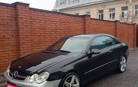 Mercedes-Benz CLK-Класс, 2003 год, 790 000 рублей, 1 фотография