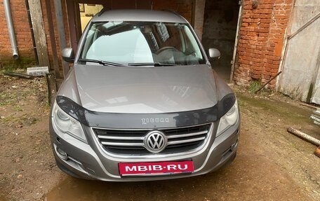 Volkswagen Tiguan I, 2009 год, 900 000 рублей, 1 фотография