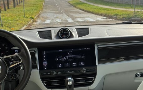 Porsche Macan I рестайлинг, 2021 год, 7 000 000 рублей, 21 фотография