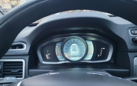 Volvo XC70 II рестайлинг, 2013 год, 1 550 000 рублей, 32 фотография