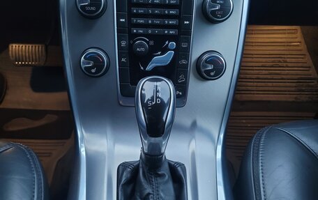 Volvo XC70 II рестайлинг, 2013 год, 1 550 000 рублей, 29 фотография