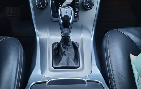 Volvo XC70 II рестайлинг, 2013 год, 1 550 000 рублей, 36 фотография