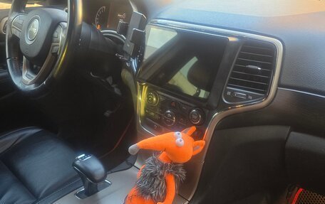 Jeep Grand Cherokee, 2013 год, 2 200 000 рублей, 10 фотография