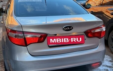 KIA Rio III рестайлинг, 2011 год, 700 000 рублей, 4 фотография