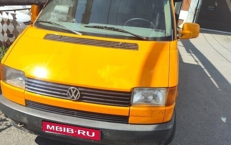 Volkswagen Transporter T4, 1994 год, 1 000 000 рублей, 3 фотография