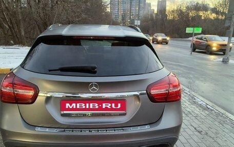 Mercedes-Benz GLA, 2019 год, 3 000 000 рублей, 8 фотография