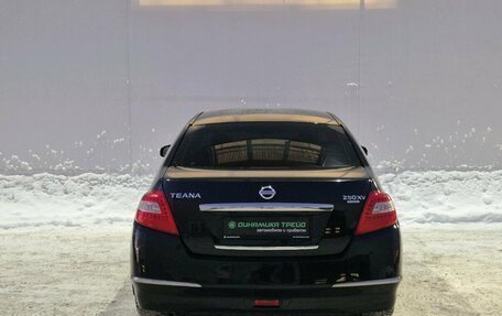 Nissan Teana, 2010 год, 865 000 рублей, 6 фотография