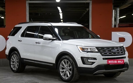 Ford Explorer VI, 2017 год, 2 449 000 рублей, 3 фотография