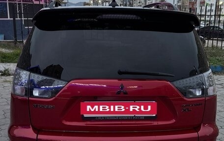 Mitsubishi Outlander III рестайлинг 3, 2010 год, 1 800 000 рублей, 3 фотография