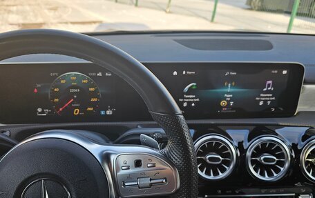 Mercedes-Benz CLA, 2020 год, 3 100 000 рублей, 16 фотография