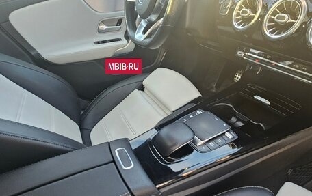 Mercedes-Benz CLA, 2020 год, 3 100 000 рублей, 22 фотография