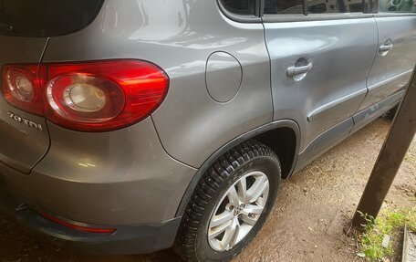 Volkswagen Tiguan I, 2009 год, 900 000 рублей, 4 фотография