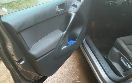 Volkswagen Tiguan I, 2009 год, 900 000 рублей, 9 фотография