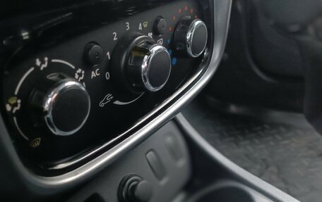 Renault Duster I рестайлинг, 2012 год, 710 000 рублей, 12 фотография