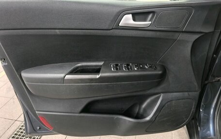 KIA Sportage IV рестайлинг, 2019 год, 1 820 000 рублей, 9 фотография