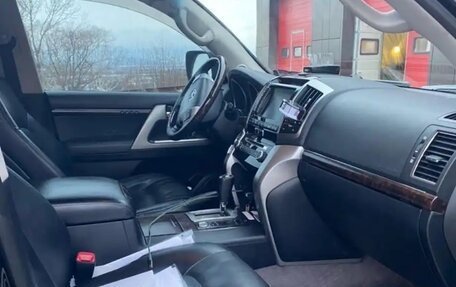 Toyota Land Cruiser 200, 2013 год, 4 500 000 рублей, 4 фотография