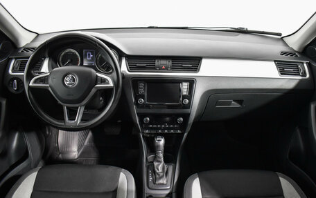 Skoda Rapid I, 2017 год, 939 900 рублей, 13 фотография