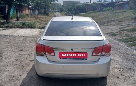 Chevrolet Cruze II, 2011 год, 590 000 рублей, 2 фотография