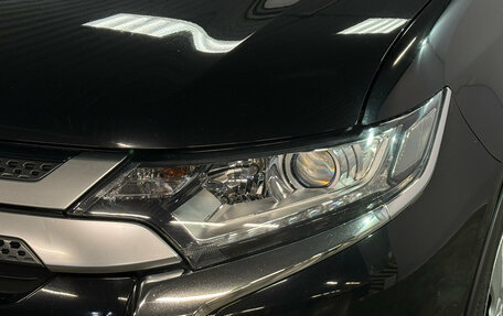 Mitsubishi Outlander III рестайлинг 3, 2020 год, 2 190 000 рублей, 3 фотография